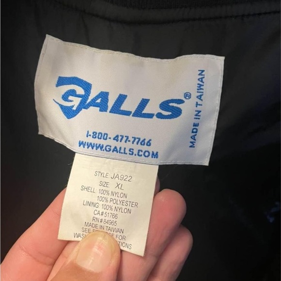 Galls h2o proof first responder parka. Black. Men’s size XL - Picture 4 of 7